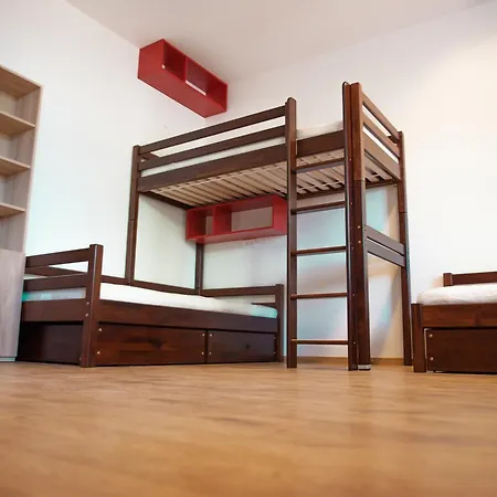 Hostal Campus Vsfs Praga